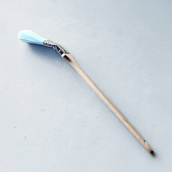 Angled Brush | Synthetic